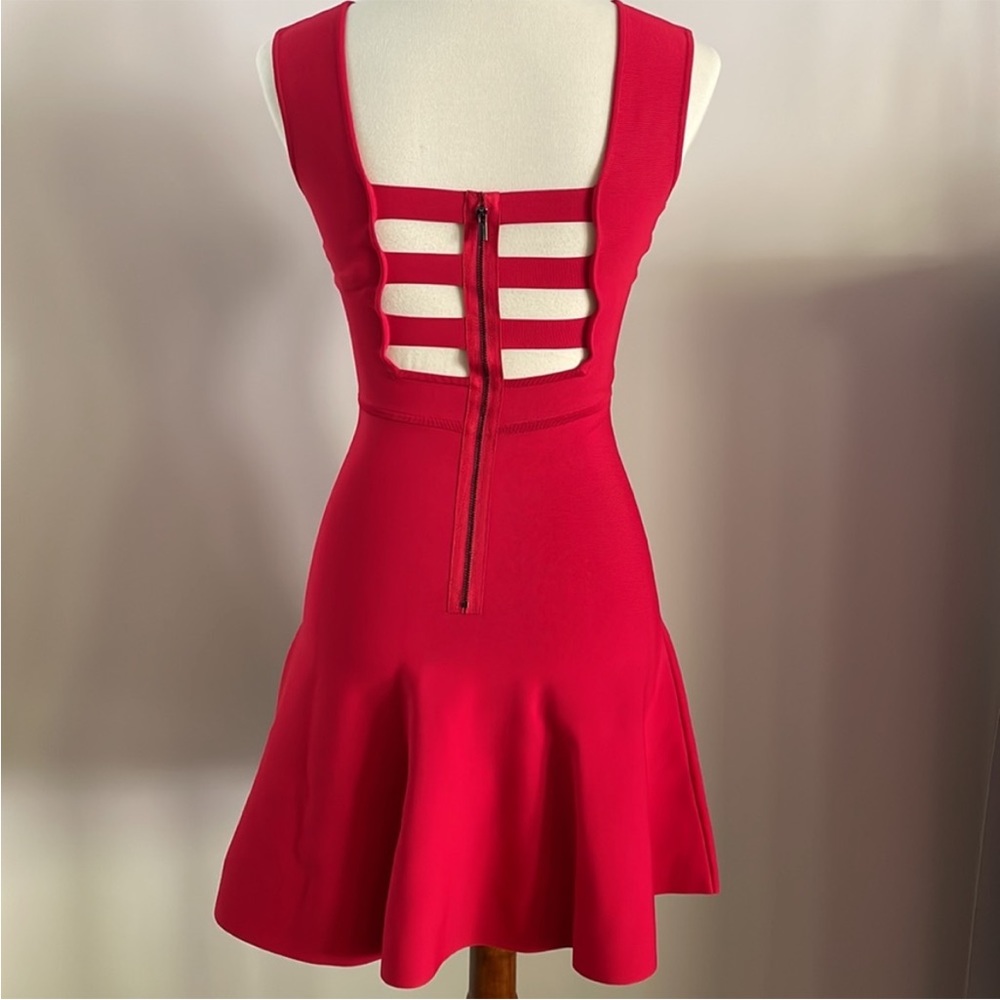 BCBGMaxAzria Izella 💋 ❤️ Red Strappy Fit and Flare Dress Small - Picture 5 of 11